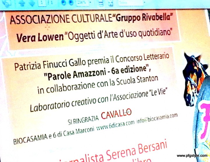 Festa della donna. Consegno il premio di Parole Amazzoni