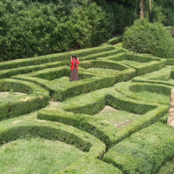 SECRET GARDEN