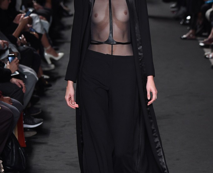 #PFW IL GOTICO DI ANN DEMEULEMEESTER  