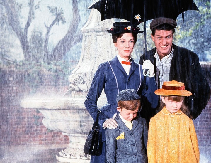 MARY POPPINS RITORNA AL CINEMA. GET THE LOOK!