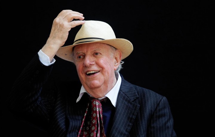 DARIO FO ADDIO ALL'ETERNO GIULLARE