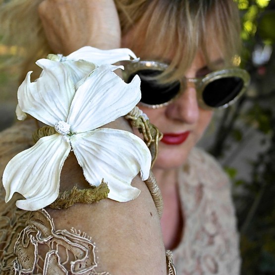 TENDENZA GIOIELLI AL PROFUMO DI FIORE