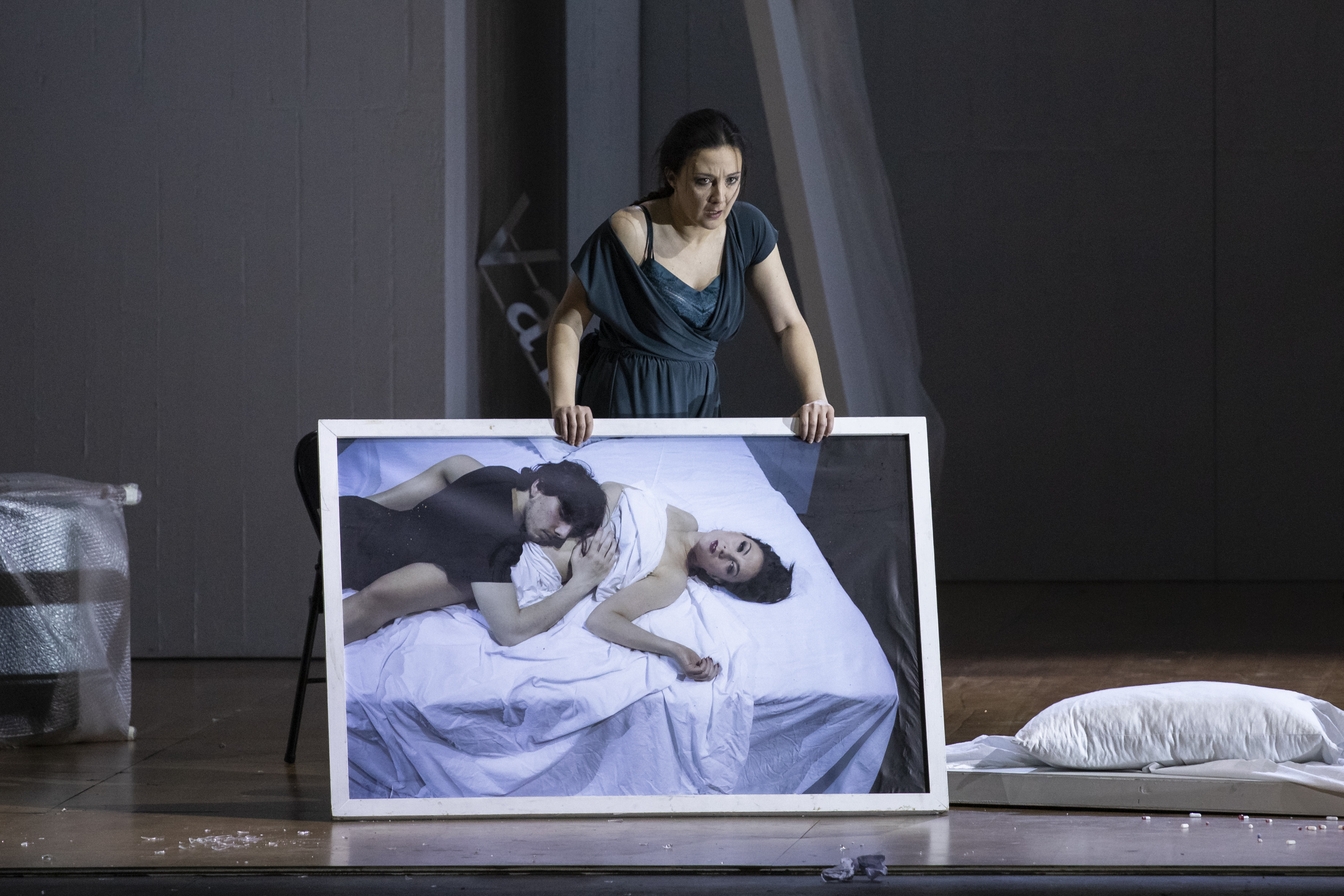 la-traviata_mariangela-sicilia-violetta-valery_d4_0848_andrea-ranzi-studio-casaluci_tcbo-2019